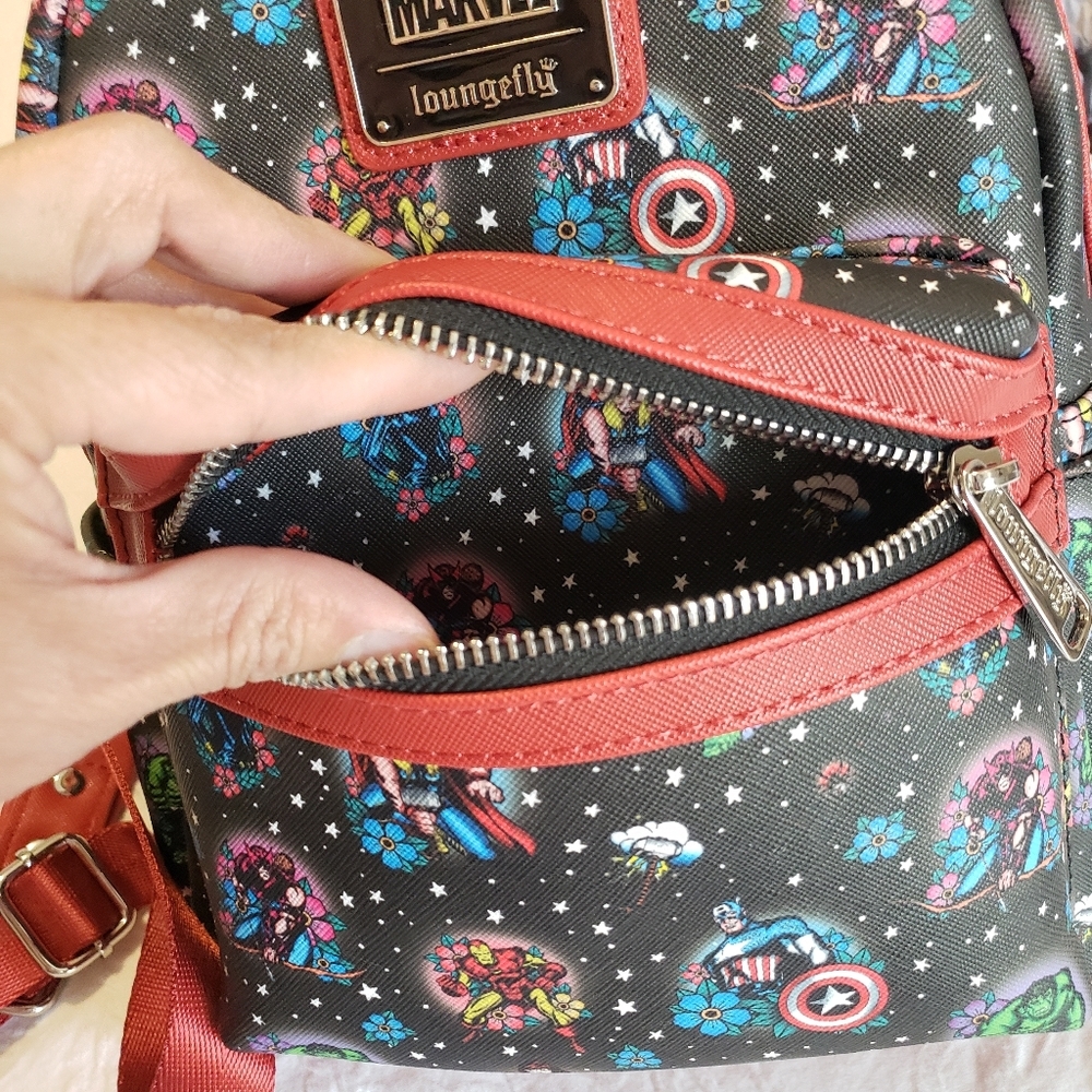 NEW LOUNGEFLY-MARVEL-AVENGERS-TATTOO MINNI BACKPACK - Picture 10 of 15